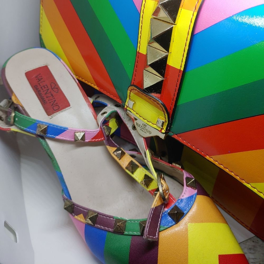 Meet your Posher, happypillme